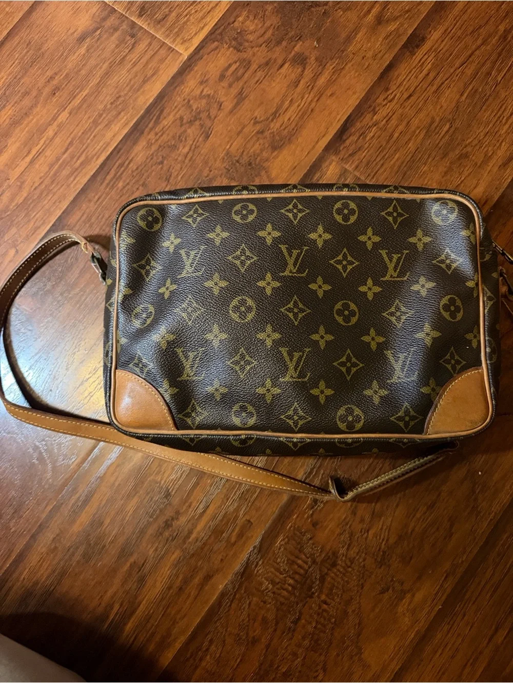Louis Vuitton Monogram Crossbody in Brown and Tan- Trocadero 27